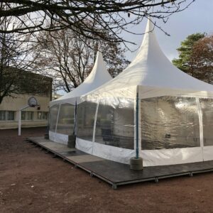 Montage tente Pagode (Maison Maladière Dijon)