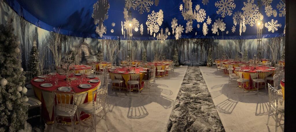 Décoration intérieur cirque 12x16m